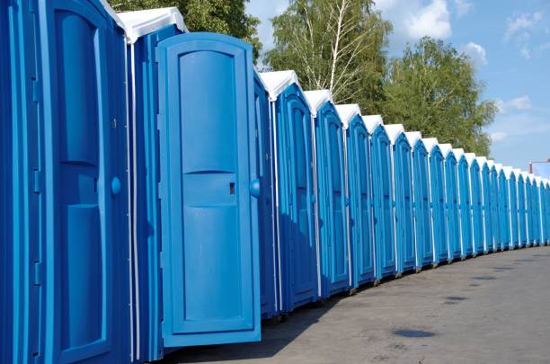 Best Luxury portable toilet rental  in Yalaha, FL